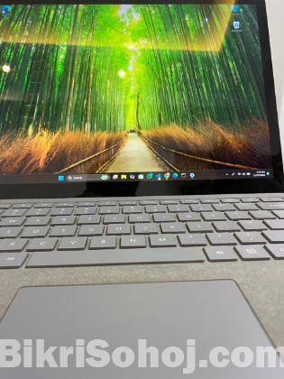 Microsoft surface laptop 2